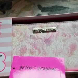 Betsey Johnson wallet